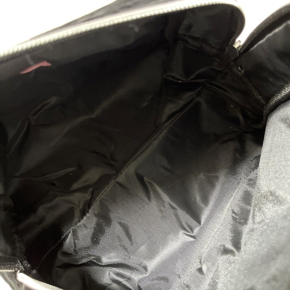 NWT Juicy Couture Black Velour Cosmetics Bag Embossed Logo Makeup Travel Case - Picture 8 of 10